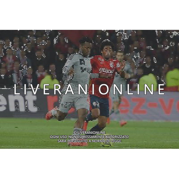 Michy BATSHUAYI / Ryan MENDES - 16.05.2015 - Lille / Marseille - 37eme journee de Ligue 1 Photo : Gaston Petrelli / Icon Sport AG ALDO LIVERANI SAS ONLY ITALY