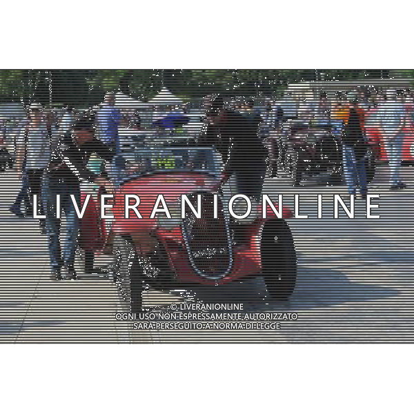 David Reide e navigatore aspettano la prova cronometro nel circuito velocitˆ di Monza foto g piazzolla-ag aldo liverani sas