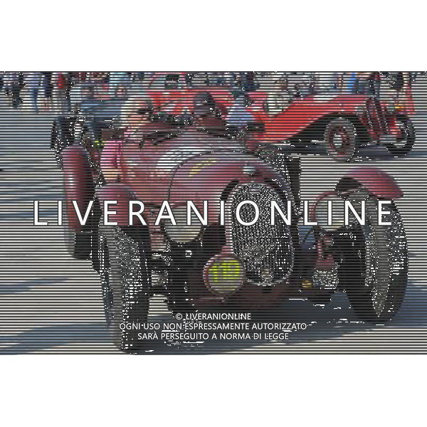Equipaggi aspettano la prova cronometro nel circuito velocitˆ di Monza foto g piazzolla-ag aldo liverani sas