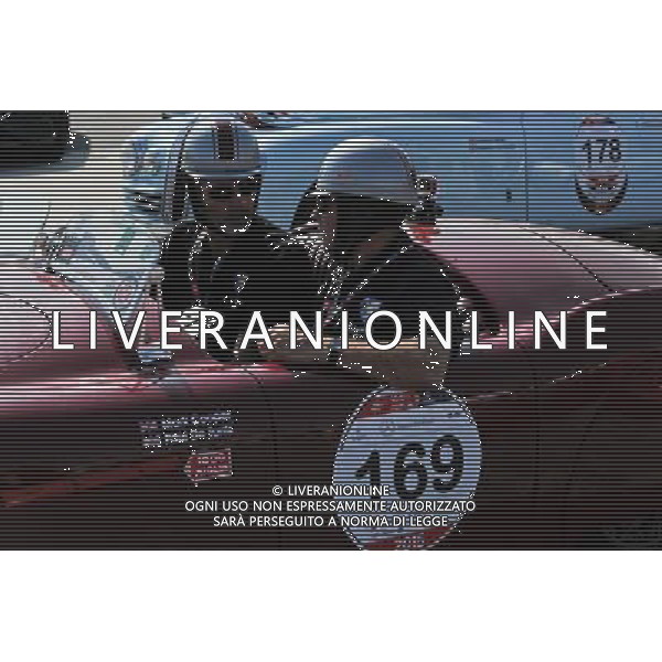 Equipaggi aspettano la prova cronometro nel circuito velocitˆ di Monza foto g piazzolla-ag aldo liverani sas