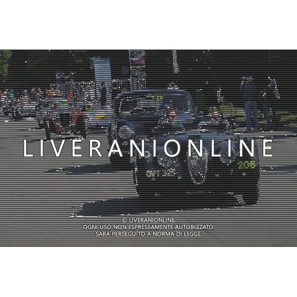 Le auto della 1000 Miglia 2015 fanno il loro ingresso nel circuito Di monza foto g piazzolla-ag aldo liverani sas