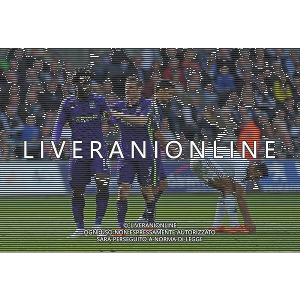 CELE - Manchester City\'s Wilfred Bony celebrates scoring his sides fourth goal Photographer Ashley Crowden/CameraSport Football - Barclays Premiership - Swansea City v Manchester City - Sunday 17th May 2015 - Liberty Stadium - Swansea © CameraSport - 43 Linden Ave. Countesthorpe. Leicester. England. LE8 5PG - Tel: +44 (0) 116 277 4147 - admin@camerasport.com - www.camerasport.com /AGENZIA ALDO LIVERANI Sas - ITALY ONLY - EDITORIAL USE ONLY