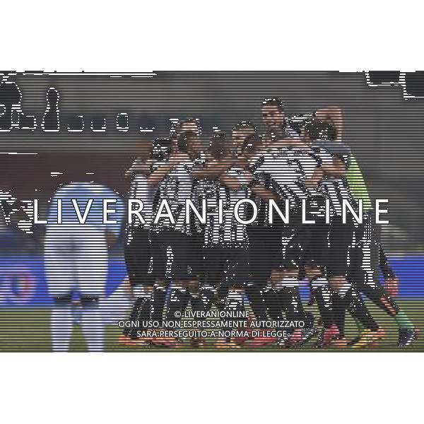 Roma - 20/05/2015 - Stadio Olimpico - Finale Tim Cup 2014-2015 - Juventus vs SS Lazio - nella foto: Esultanza giocatori della Juventus a fine gara / Ph. Fabrizio Corradetti - Ag. Aldo Liverani Sas