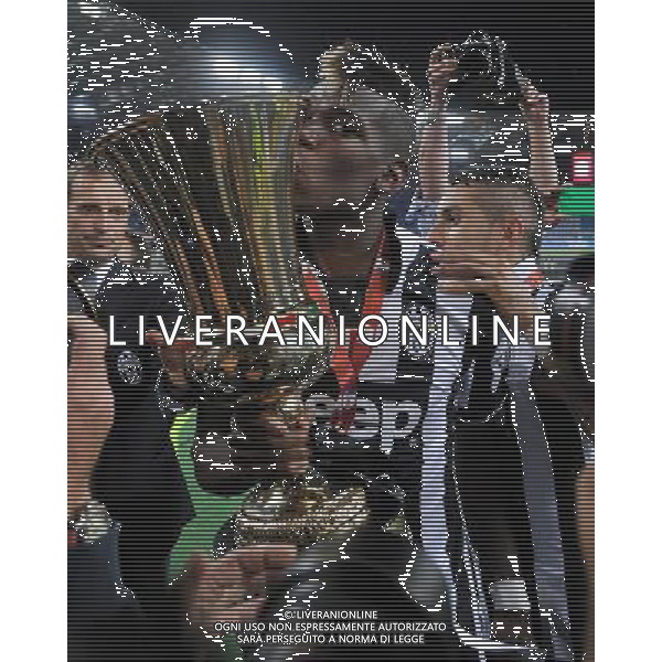 Coppa Italia TIM Cup 2014/2015 Finale Roma - 20.05.2015 Juventus-Lazio Nella Foto: paul pogba bacia la coppa /Ph.Vitez-Ag. Aldo Liverani