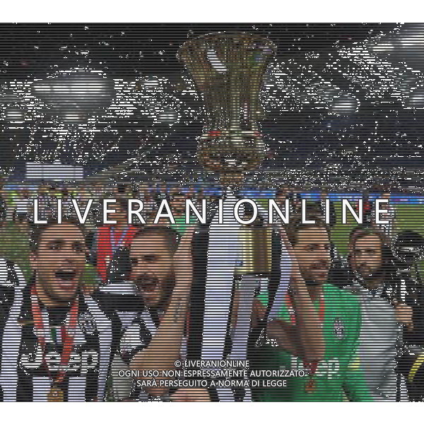 Coppa Italia TIM Cup 2014/2015 Finale Roma - 20.05.2015 Juventus-Lazio Nella Foto:Bonucci Leonardo e Matri Alessandro con la coppa /Ph.Vitez-Ag. Aldo Liverani