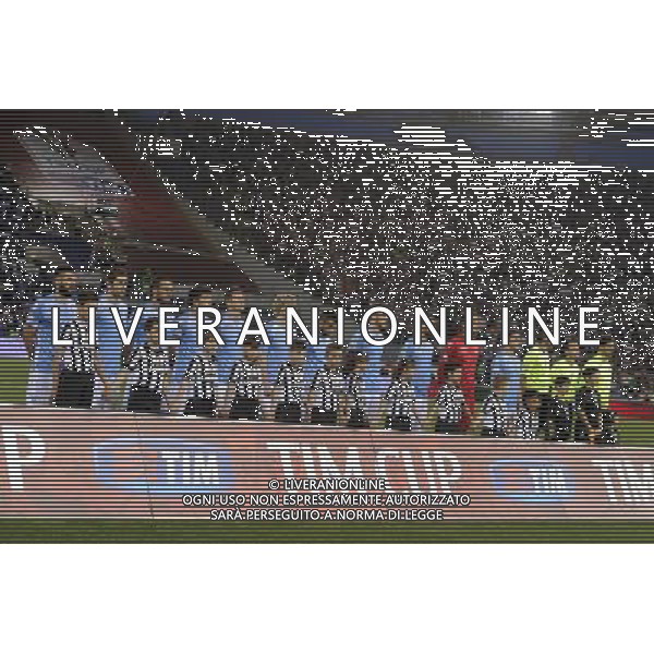 Roma - 20/05/2015 - Stadio Olimpico - Finale Tim Cup 2014-2015 - Juventus vs SS Lazio - nella foto: La formazione della Lazio durante l\'inno nazionale / Ph. Fabrizio Corradetti - Ag. Aldo Liverani Sas