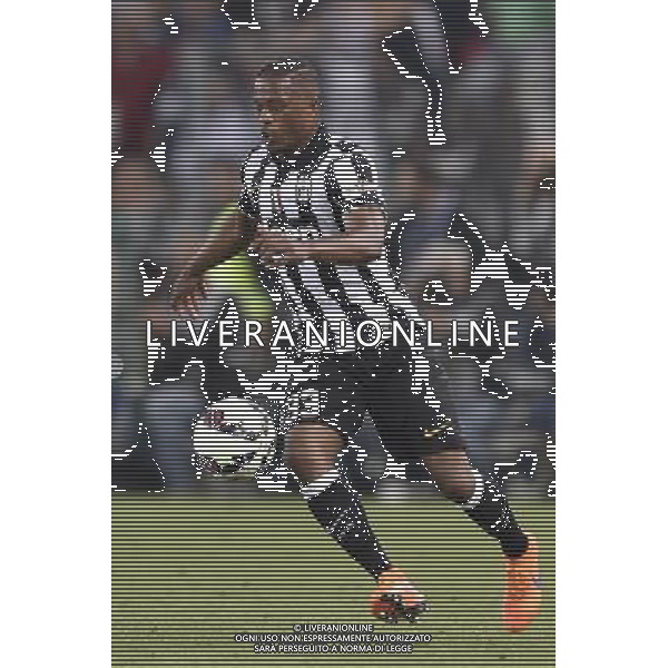 Roma - 20/05/2015 - Stadio Olimpico - Finale Tim Cup 2014-2015 - Juventus vs SS Lazio - nella foto: Patrice Evra / Ph. Fabrizio Corradetti - Ag. Aldo Liverani Sas