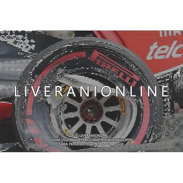 Damaged wheel on the Ferrari SF15-T of Kimi Raikkonen (FIN) Ferrari after he crashed in the third practice session. 23.05.2015. Formula 1 World Championship, Rd 6, Monaco Grand Prix, Monte Carlo, Monaco, Qualifying Day AG ALDO LIVERANI SAS ONLY ITALY