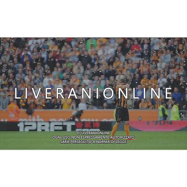 Hull City\'s Robbie Brady at the end of the game as his sides relegation from the Barclays Premiership is confirmed Photographer Chris Vaughan/CameraSport Football - Barclays Premiership - Hull City v Manchester United - Sunday 24th May 2015 - Kingston Communications Stadium - Hull © CameraSport - 43 Linden Ave. Countesthorpe. Leicester. England. LE8 5PG - Tel: +44 (0) 116 277 4147 - admin@camerasport.com - www.camerasport.com AG ALDO LIVERANI SAS ONLY ITALY