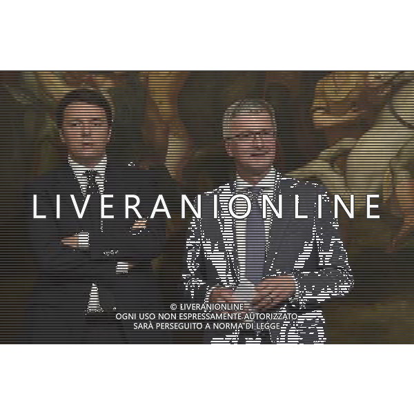 Roma - 27/05/2015 - Palazzo Chigi - Il Presidente del Consiglio Matteo Renzi presiede la firma del Protocollo dâ€™intesa tra il Governo e i vertici di Lamborghini sullo stabilimento di Santâ€™Agata Bolognese - nella foto: Matteo Renzi e Rupert Stadler AD Audi / Ph. Fabrizio Corradetti - Ag. Aldo Liverani sas/Agenzia Aldo Liverani s.a.s