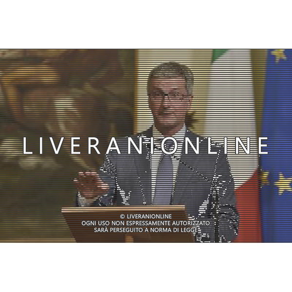 Roma - 27/05/2015 - Palazzo Chigi - Il Presidente del Consiglio Matteo Renzi presiede la firma del Protocollo dâ€™intesa tra il Governo e i vertici di Lamborghini sullo stabilimento di Santâ€™Agata Bolognese - nella foto: Rupert Stadler AD Audi / Ph. Fabrizio Corradetti - Ag. Aldo Liverani sas/Agenzia Aldo Liverani s.a.s