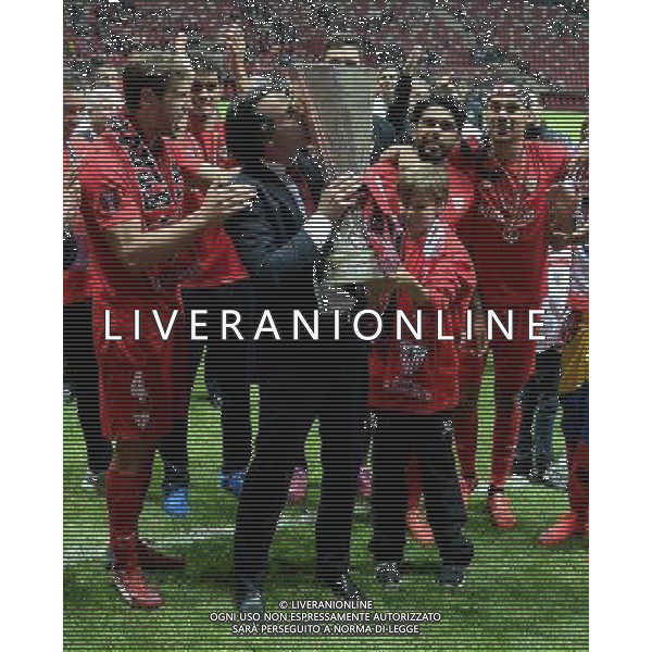 UEFA Europa League 2014/2015 Finale Varsavia (Polonia) - 27.05.2015 Dnipro-Siviglia Nella Foto:Emery Unai con la coppa /Ph.Vitez-Ag. Aldo Liverani