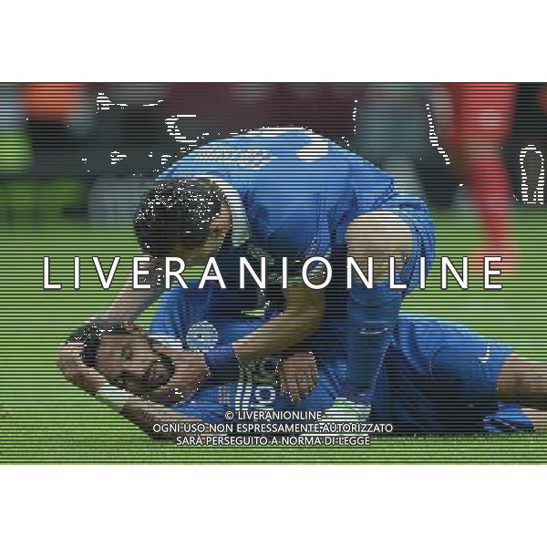 UEFA Europa League 2014/2015 Finale Varsavia (Polonia) - 27.05.2015 Dnipro-Siviglia Nella Foto:Il malore in campo di Matheus /Ph.Vitez-Ag. Aldo Liverani