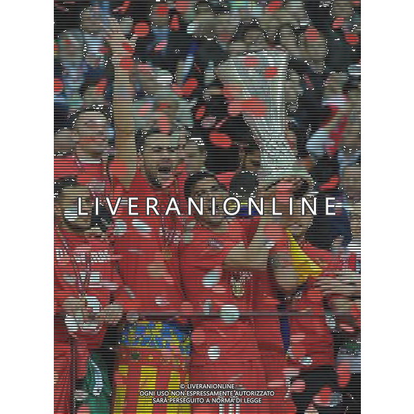 UEFA Europa League 2014/2015 Finale Varsavia (Polonia) - 27.05.2015 Dnipro-Siviglia Nella Foto:Reyes Jose\' Antonio-Iborra Vicente con la coppa /Ph.Vitez-Ag. Aldo Liverani