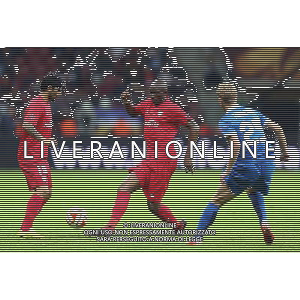 WARSZAWA , STADION NARODOWY 27.05.2015 FINAL LIGA EUROPEJSKA UEFA PILKA NOZNA SEZON 2014 / 2015 FC DNIPRO DNIPROPETROVSK - SEVILLA FC NZ EVER BANEGA ( SEVILLA ) STEPHANE MBIA ( SEVILLA ) VALERIY FEDORCHUK ( DNIPRO ) FOT MICHAL NOWAK / NEWSPIX.PL WARSAW , NATIONAL STADIUM 27.05.2015 FOOTBALL UEFA EUROPA LEAGUE FINAL GAME SEASON 2014 / 2015 FC DNIPRO DNIPROPETROVSK - SEVILLA FC EVER BANEGA ( SEVILLA ) STEPHANE MBIA ( SEVILLA ) VALERIY FEDORCHUK ( DNIPRO ) MICHAL NOWAK / NEWSPIX.PL --- Newspix.pl /AGENZIA ALDO LIVERANI Sas - ITALY ONLY - EDITORIAL USE ONLY - Dnipro - Siviglia UEFA Europa League 2014/2015 Finale Varsavia (Polonia) - 27.05.2015 *** Local Caption *** www.newspix.pl mail us: info@newspix.pl call us: 0048 022 23 22 222 --- Polish Picture Agency by Ringier Axel Springer Poland