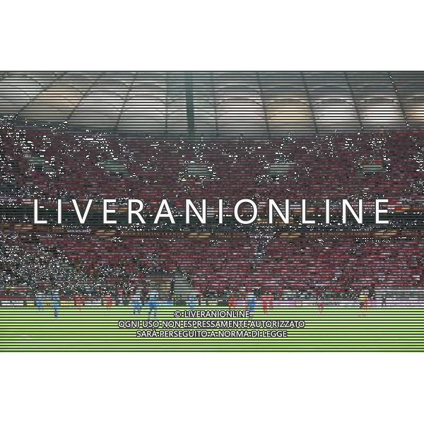 WARSZAWA 27.05.2015 FINALOWY MECZ LIGA EUROPY SEZON 2014/15: FK DNIPRO DNIEPROPIETROWSK - SEVILLA FC --- UEFA EUROPA LEAGUE FINAL MATCH IN WARSAW: FC DNIPRO DNIPROPETROVSK - SEVILLA FC KIBICE SEVILLI FOT. PIOTR KUCZA/NEWSPIX.PL --- Newspix.pl /AGENZIA ALDO LIVERANI Sas - ITALY ONLY - EDITORIAL USE ONLY - Dnipro - Siviglia UEFA Europa League 2014/2015 Finale Varsavia (Polonia) - 27.05.2015 *** Local Caption *** www.newspix.pl mail us: info@newspix.pl call us: 0048 022 23 22 222 --- Polish Picture Agency by Ringier Axel Springer Poland