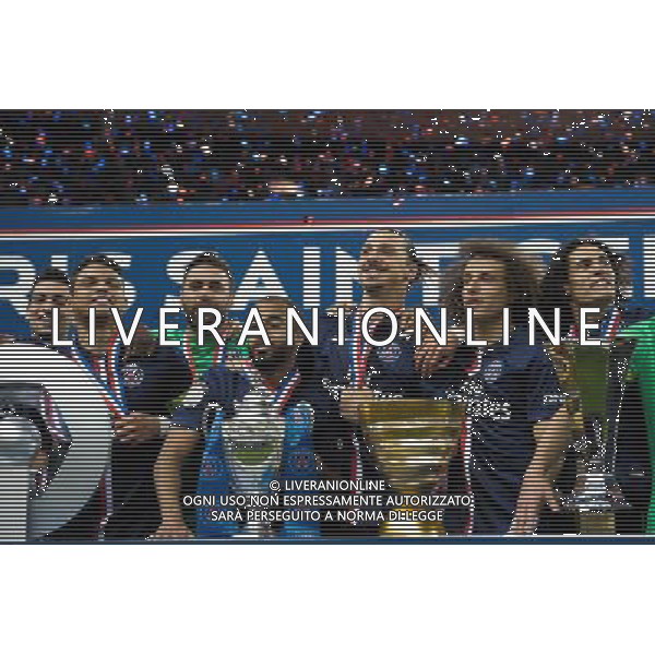 Joie PSG - Thiago Silva / Salvatore Sirigu / Lucas Moura / Zlatan Ibrahimovic / David Luiz / Edinson Cavani - 30.05.2015 - Auxerre / Paris Saint Germain - Finale Coupe de France Photo : Andre Ferreira / Icon Sport AG ALDO LIVERANI SAS ONLY ITALY