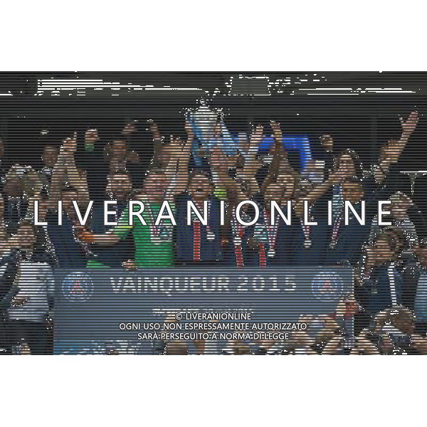 Joie PSG - Thiago Silva / Ezequiel LAVEZZI / Nicolas DOUCHEZ / Lucas MOURA - 30.05.2015 - Auxerre / Paris Saint Germain - Finale Coupe de France Photo : Andre Ferreira / Icon Sport AG ALDO LIVERANI SAS ONLY ITALY