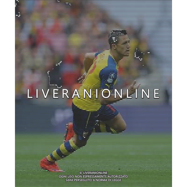 Arsenal\'s Alexis S‡nchez celebrates scoring his sides second goal Photographer Ian Cook/CameraSport Football - The FA Cup Final - Aston Villa v Arsenal - Saturday 30th May 2015 - Wembley - London © CameraSport - 43 Linden Ave. Countesthorpe. Leicester. England. LE8 5PG - Tel: +44 (0) 116 277 4147 - admin@camerasport.com - www.camerasport.com AG ALDO LIVERANI SAS ONLY ITALY