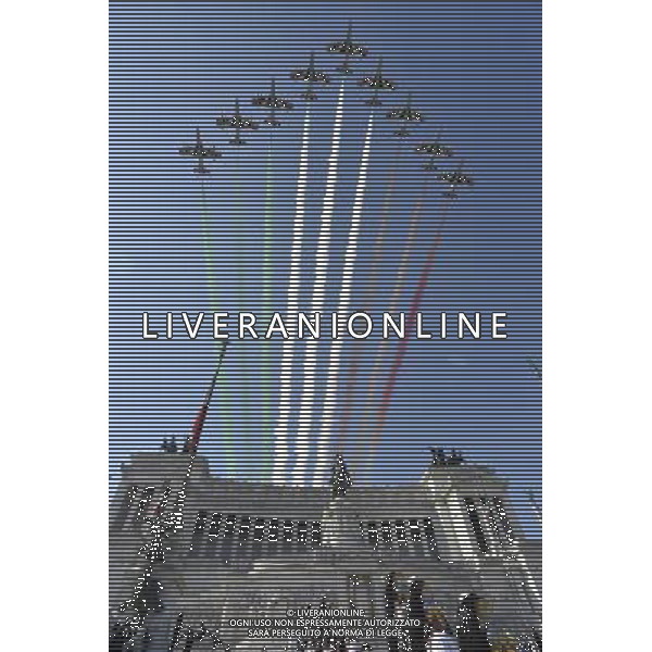 Celebrazioni del 69mo anniversario della Festa della Repubblica Italiana cerimoniale della parata militare a Roma 2 giugno 2015 nella foto le Frecce Tricolori ©Corradetti/AGENZIA ALDO LIVERANI Sas
