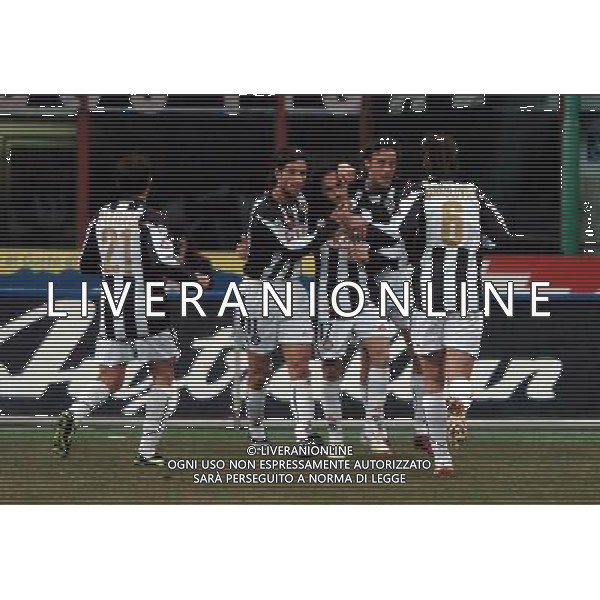 MILAN - UDINESE COPPA ITALIA TIM CUP 26/01/2005 NELLA FOTO ESULTANZA DOPO IL SECONDO GOL DI DAVID DI MICHELE FOTO LUZZANI/AGENZIA ALDO LIVERANI