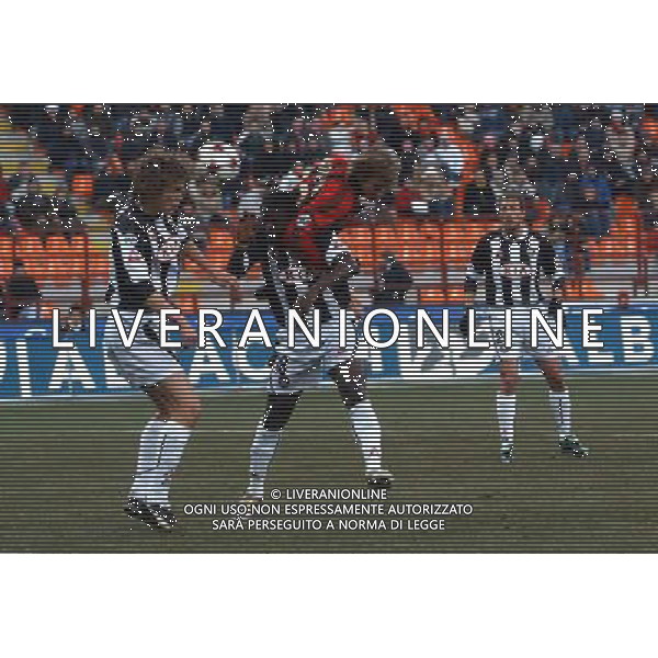 MILAN - UDINESE COPPA ITALIA TIM CUP 26/01/2005 NELLA FOTO IL GOL DI MASSIMO AMBROSINI FOTO LUZZANI/AGENZIA ALDO LIVERANI