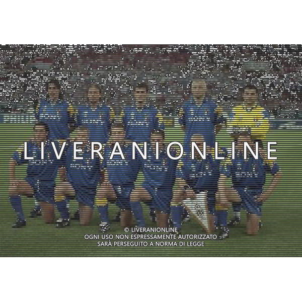ROMA 22 MAGGIO 1996 FINALE DI CHAMPIONS LEAGUE JUVENTUS -AJAX NELLA FOTO FORMAZIONE JUENTUS-MORENO TORRICELLI-ANTONIO CONTE-CIRO FERRARA-FABRIZIO RAVANELLI-ANGELO PERUZZI. PAULO SOUSA-GIANLUCA PESSOTTO-DIDIER DESCHAMPS-ALESSANDRO DEL PIERO- GIANLUCA VIALLI-PIETRO VIERCHOWOD AG ALDO LIVERANI SAS