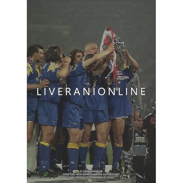 ROMA 22 MAGGIO 1996 FINALE DI CHAMPIONS LEAGUE JUVENTUS -AJAX NELLA FOTO I GIOCATORI DELLA JUVENTUS VENGONO PREMIATE CON LA COPPA DEI CAMPIONI AG ALDO LIVERANI SAS