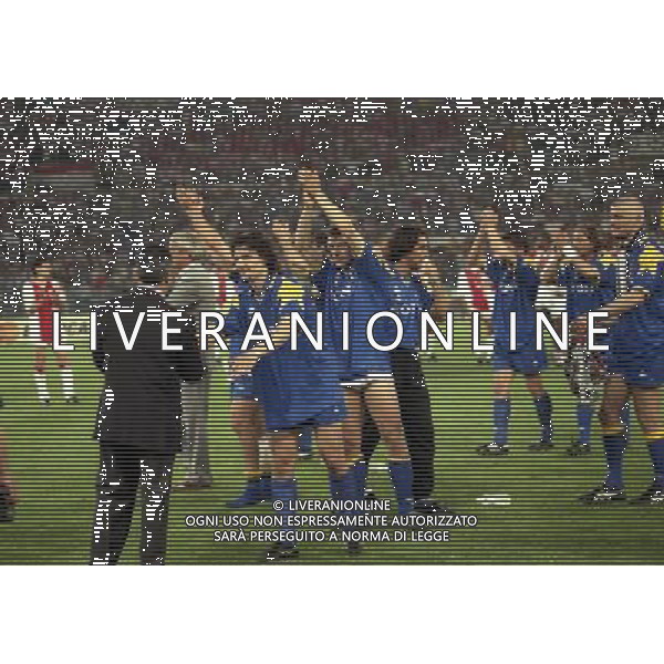 ROMA 22 MAGGIO 1996 FINALE DI CHAMPIONS LEAGUE JUVENTUS -AJAX NELLA FOTO ABBRACCI JUVENTUS AG ALDO LIVERANI SAS