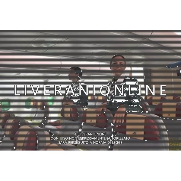 Presentazione del nuovo Brand, della nuova immagine e dei nuovi servizi Alitalia all\'Aeroporto Internazionale \'Leonardo Da Vinci\' Hangar 7, Fiumicino Roma 04 giugno 2015 nella foto Hostess - personale di bordo ©Corradetti/AGENZIA ALDO LIVERANI Sas