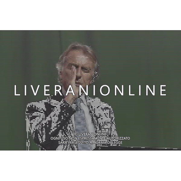 Presentazione del nuovo Brand, della nuova immagine e dei nuovi servizi Alitalia all\'Aeroporto Internazionale \'Leonardo Da Vinci\' Hangar 7, Fiumicino Roma 04 giugno 2015 nella foto Luca Cordero di Montezemolo Presidente ©Corradetti/AGENZIA ALDO LIVERANI Sas