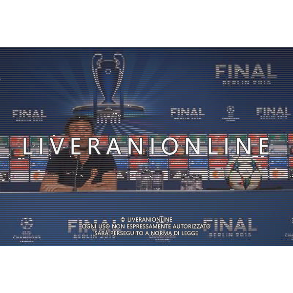 BERLIN, GERMANY - JUNE 05: In this handout image provided by UEFA, Luis Enrique manager of Barcelona attends a FC Barcelona press conference on the eve of the UEFA Champions League Final match against Juventus at Olympiastadion on June 5, 2015 in Berlin, Germany. (Photo by UEFA/UEFA) *** Local Caption *** Luis Enrique/Agenzia Aldo Liverani s.a.s. *** Local Caption *** Luis Enrique/Agenzia Aldo Liverani s.a.s.