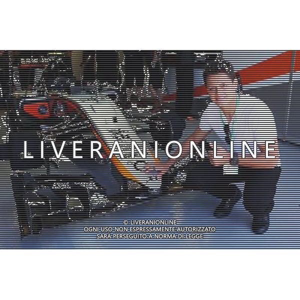 Javier Hernandez (MEX) Manchester Utd Football Player, with the Sahara Force India F1 Team. 06.06.2015. Formula 1 World Championship, Rd 7, Canadian Grand Prix, Montreal, Canada, Qualifying Day. /AGENZIA ALDO LIVERANI Sas - ITALY ONLY - EDITORIAL USE ONLY - Prove ufficiali
