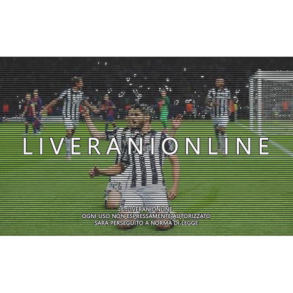Juventus\' Alvaro Morata celebrates scoring his sides equalising goal to make the score 1-1 Photographer Chris Vaughan/CameraSport Football - UEFA Champions League Final - Juventus v Barcelona - Saturday 6th June 2015 - Olympiastadion - Berlin, Germany © CameraSport - 43 Linden Ave. Countesthorpe. Leicester. England. LE8 5PG - Tel: +44 (0) 116 277 4147 - admin@camerasport.com - www.camerasport.com /AGENZIA ALDO LIVERANI Sas - ITALY ONLY - EDITORIAL USE ONLY - Juventus - Barcellona UEFA Champions League 2014/2015 Finale Berlino - 06.06.2015