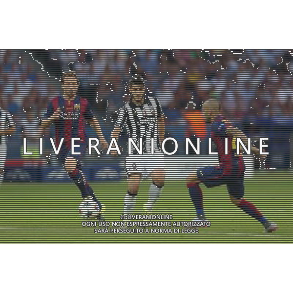 BERLIN 06.06.2015 FINALOWY MECZ LIGA MISTRZOW SEZON 2014/15: JUVENTUS TURYN - FC BARCELONA --- UEFA CHAMPIONS LEAGUE FINAL MATCH: JUVENTUS TURIN - FC BARCELONA IVAN RAKITIC ALVARO MORATA DANIEL ALVES FOT. PIOTR KUCZA/NEWSPIX.PL --- Newspix.pl /AGENZIA ALDO LIVERANI Sas - ITALY ONLY - EDITORIAL USE ONLY - Juventus - Barcellona UEFA Champions League 2014/2015 Finale Berlino - 06.06.2015 *** Local Caption *** www.newspix.pl mail us: info@newspix.pl call us: 0048 022 23 22 222 --- Polish Picture Agency by Ringier Axel Springer Poland