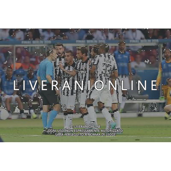 BERLIN 06.06.2015 FINALOWY MECZ LIGA MISTRZOW SEZON 2014/15: JUVENTUS TURYN - FC BARCELONA --- UEFA CHAMPIONS LEAGUE FINAL MATCH: JUVENTUS TURIN - FC BARCELONA CUNEYT CAKIR ANDREA BARZAGLI CARLOS TEVEZ CLAUDIO MARCHISIO ANDREA PIRLO PATRICE EVRA FOT. PIOTR KUCZA/NEWSPIX.PL --- Newspix.pl /AGENZIA ALDO LIVERANI Sas - ITALY ONLY - EDITORIAL USE ONLY - Juventus - Barcellona UEFA Champions League 2014/2015 Finale Berlino - 06.06.2015 *** Local Caption *** www.newspix.pl mail us: info@newspix.pl call us: 0048 022 23 22 222 --- Polish Picture Agency by Ringier Axel Springer Poland