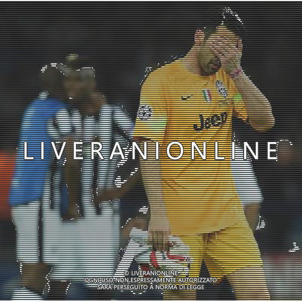 UEFA Champions League 2014/2015 Finale Berlino - 06.06.2015 Juventus-Barcellona Nella Foto: delusione a fine gara - gianluigi buffon /Ph.Vitez-Ag. Aldo Liverani