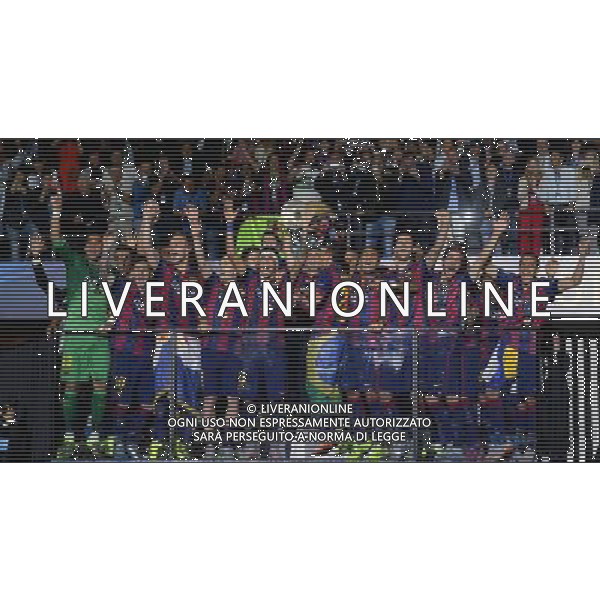 UEFA Champions League 2014/2015 Finale Berlino - 06.06.2015 Juventus-Barcellona Nella Foto: xavi alza la coppa /Ph.Vitez-Ag. Aldo Liverani