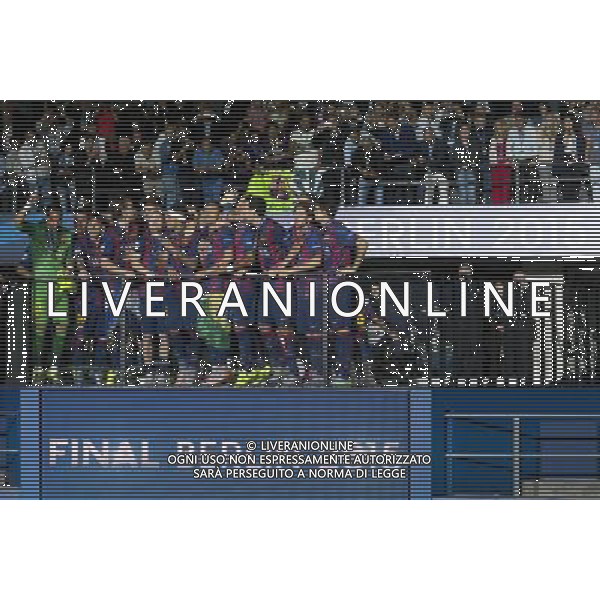 Barcelona players celebrate winning the 2015 Champions League Photographer Chris Vaughan/CameraSport Football - UEFA Champions League Final - Juventus v Barcelona - Saturday 6th June 2015 - Olympiastadion - Berlin, Germany Â© CameraSport - 43 Linden Ave. Countesthorpe. Leicester. England. LE8 5PG - Tel: +44 (0) 116 277 4147 - admin@camerasport.com - www.camerasport.com AG ALDO LIVERANI SAS ONLY ITALY