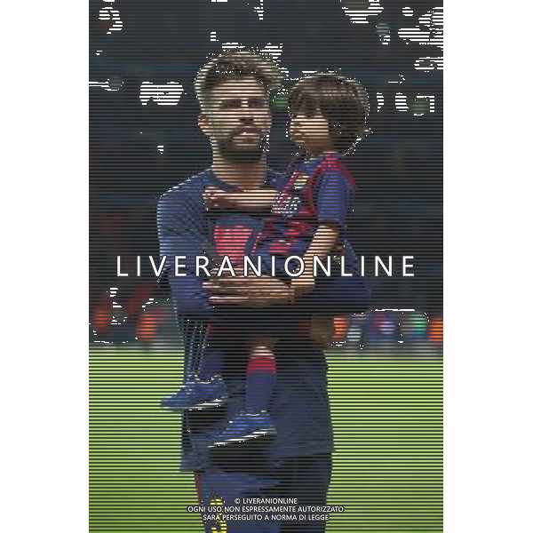 BERLIN 06.06.2015 FINALOWY MECZ LIGA MISTRZOW SEZON 2014/15: JUVENTUS TURYN - FC BARCELONA 1:2 --- UEFA CHAMPIONS LEAGUE FINAL MATCH: JUVENTUS TURIN - FC BARCELONA 1:2 GERARD PIQUE MILAN PIQUE FOT. PIOTR KUCZA/NEWSPIX.PL --- Newspix.pl AG ALDO LIVERANI SAS ONLY ITALY *** Local Caption *** www.newspix.pl mail us: info@newspix.pl call us: 0048 022 23 22 222 --- Polish Picture Agency by Ringier Axel Springer Poland