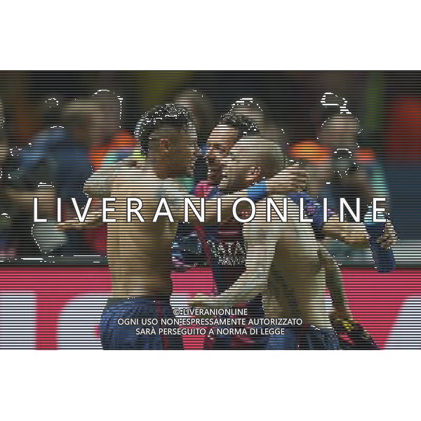 BERLIN 06.06.2015 FINALOWY MECZ LIGA MISTRZOW SEZON 2014/15: JUVENTUS TURYN - FC BARCELONA 1:3 --- UEFA CHAMPIONS LEAGUE FINAL MATCH: JUVENTUS TURIN - FC BARCELONA 1:3 NEYMAR ADRIANO DANIEL ALVES FOT. PIOTR KUCZA/NEWSPIX.PL --- Newspix.pl AG ALDO LIVERANI SAS ONLY ITALY *** Local Caption *** www.newspix.pl mail us: info@newspix.pl call us: 0048 022 23 22 222 --- Polish Picture Agency by Ringier Axel Springer Poland