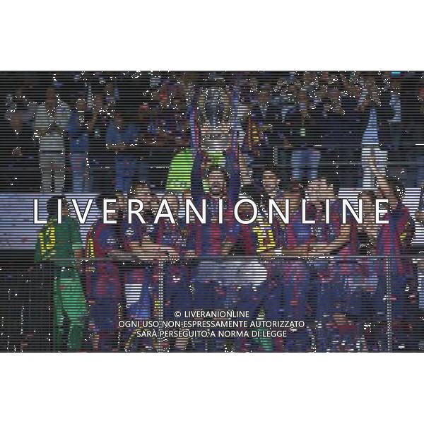 BERLIN 06.06.2015 FINALOWY MECZ LIGA MISTRZOW SEZON 2014/15: JUVENTUS TURYN - FC BARCELONA 1:2 --- UEFA CHAMPIONS LEAGUE FINAL MATCH: JUVENTUS TURIN - FC BARCELONA 1:2 PILKARZE BARCELONY GERARD PIQUE FOT. PIOTR KUCZA/NEWSPIX.PL --- Newspix.pl PUCHAR TROFEUM AG ALDO LIVERANI SAS ONLY ITALY *** Local Caption *** www.newspix.pl mail us: info@newspix.pl call us: 0048 022 23 22 222 --- Polish Picture Agency by Ringier Axel Springer Poland