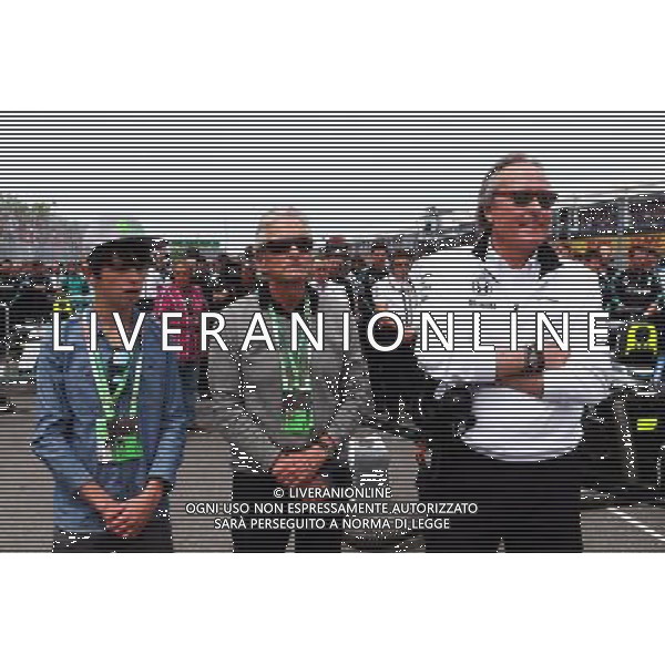 Michael Douglas (USA) Actor with son Dylan Douglas, and Mansour Ojjeh, McLaren shareholder on the grid 07.06.2015. Formula 1 World Championship, Rd 7, Canadian Grand Prix, Montreal, Canada, Race Day. AG ALDO LIVERANI SAS ONLY ITALY
