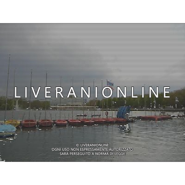 HANNOVER 2015 NELLA FOTO in riva al Maschsee AG ALDO LIVERANI SAS