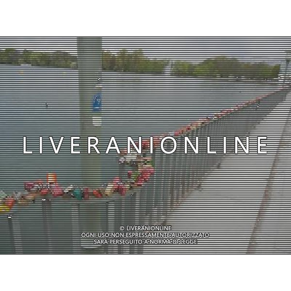 HANNOVER 2015 NELLA FOTO LUCCHETTI in riva al Maschsee AG ALDO LIVERANI SAS