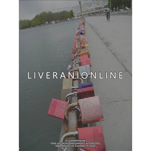 HANNOVER 2015 NELLA FOTO LUCCHETTI in riva al Maschsee AG ALDO LIVERANI SAS