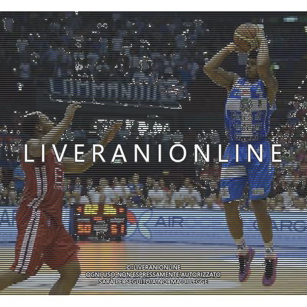 Beko Lega Basket Serie A 2014/2015 Semifinale Playoffs Gara 7 Milano - 10.06.2015 EA7 Emporio Armani Milano-Banco Sardegna Sassarri Nella Foto:sosa /Ph.Vitez-Ag. Aldo Liverani