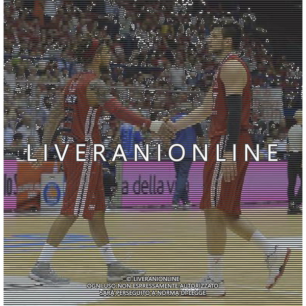 Beko Lega Basket Serie A 2014/2015 Semifinale Playoffs Gara 7 Milano - 10.06.2015 EA7 Emporio Armani Milano-Banco Sardegna Sassarri Nella Foto:gentile hackett /Ph.Vitez-Ag. Aldo Liverani