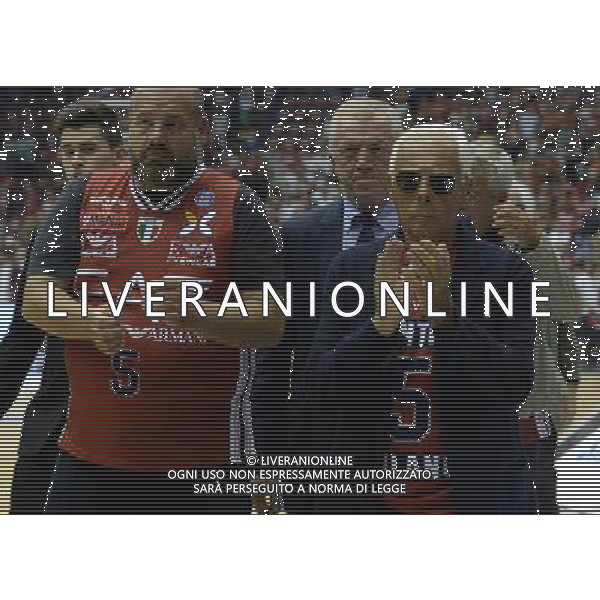 Beko Lega Basket Serie A 2014/2015 Semifinale Playoffs Gara 7 Milano - 10.06.2015 EA7 Emporio Armani Milano-Banco Sardegna Sassarri Nella Foto:delusione giorgio armani /Ph.Vitez-Ag. Aldo Liverani