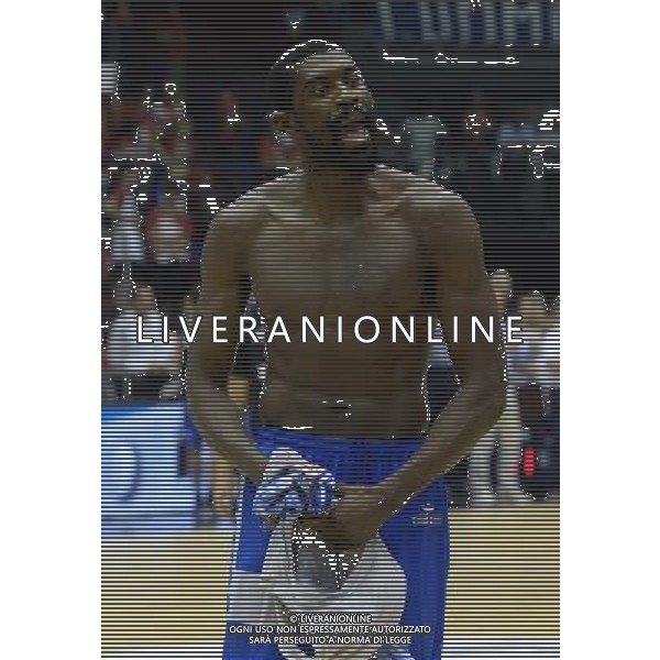 Beko Lega Basket Serie A 2014/2015 Semifinale Playoffs Gara 7 Milano - 10.06.2015 EA7 Emporio Armani Milano-Banco Sardegna Sassarri Nella Foto:lawal esulta /Ph.Vitez-Ag. Aldo Liverani